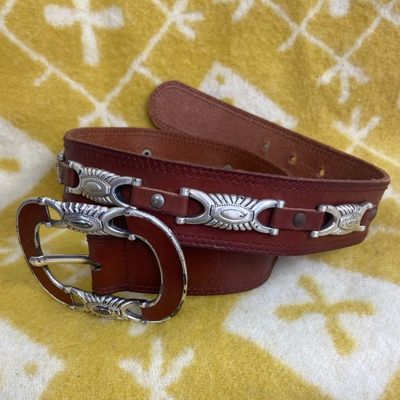 Made in Spain heavy silver tone brown leather belt. main image 6